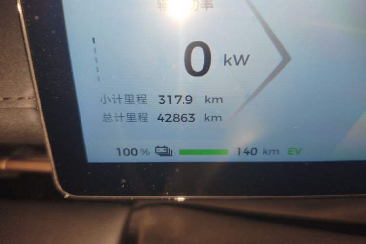 Used Baojun Yunhai 2024 140km Plug-in Hybrid Version Odometer Close Up