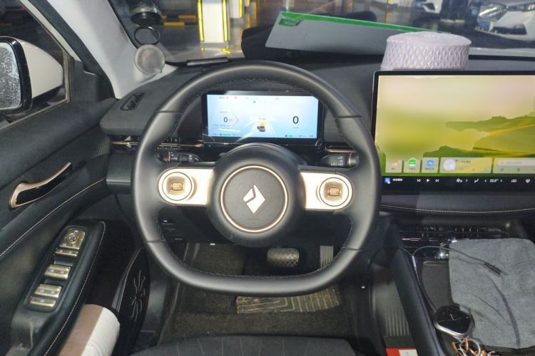 Used Baojun Yunhai 2024 140km Plug-in Hybrid Version Steering Wheel