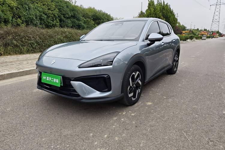 Baojun Yunhai 2024 140km Plug-in Hybrid Version