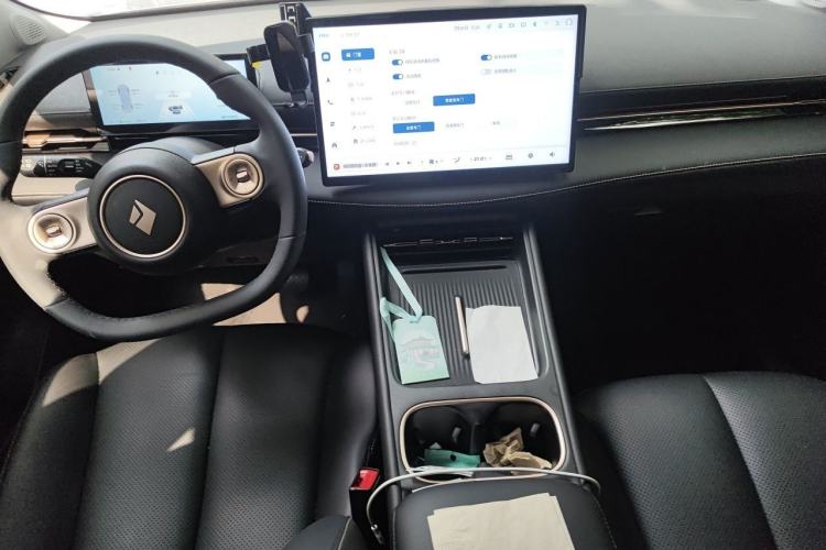Used Baojun Yunhai 2024 600km Pure Electric Version Center Console