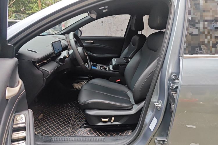 Used Baojun Yunhai 2024 140km Plug-in Hybrid Version Driver Seat
