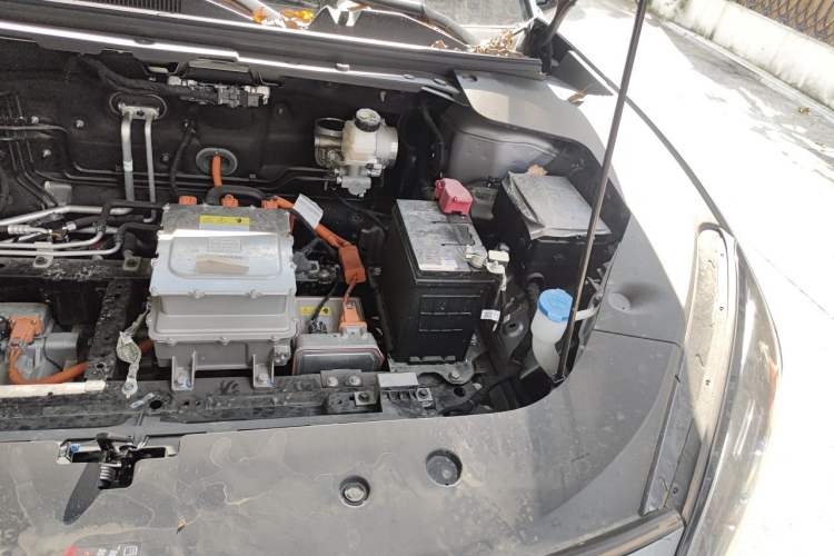Used Baojun Yunhai 2024 600km Pure Electric Version Engine Bay Left