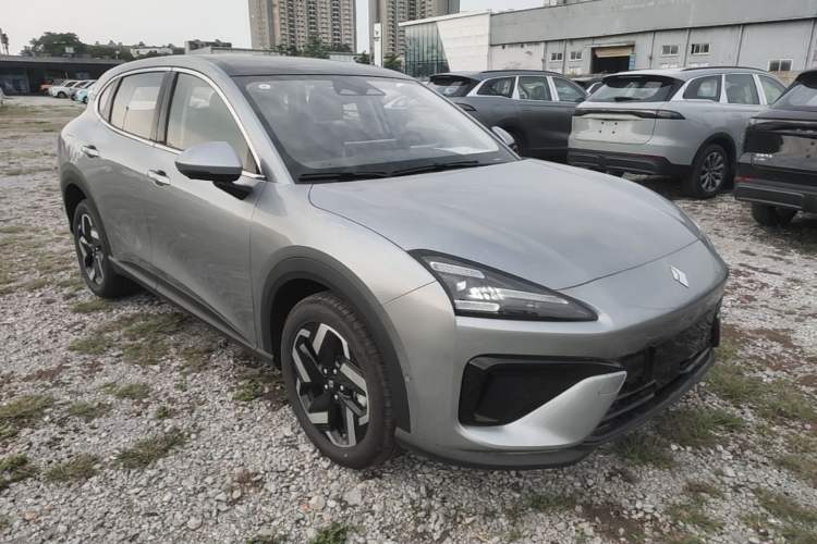 Used Baojun Yunhai 2024 60km Plug-in Hybrid Version Exterior 1