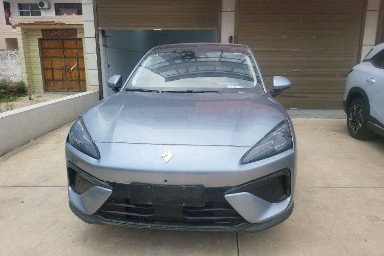 Used Baojun Yunhai 2024 140km Plug-in Hybrid Version Exterior 1