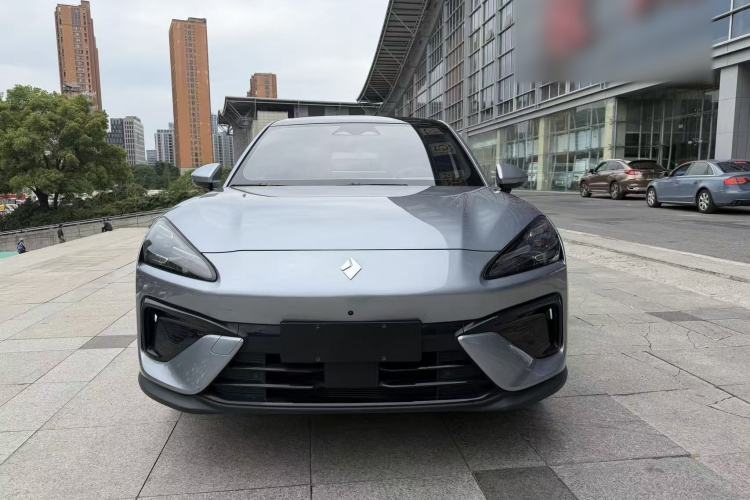 Used Baojun Yunhai 2024 140km Plug-in Hybrid Version Exterior 1