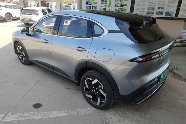 Used Baojun Yunhai 2024 140km Plug-in Hybrid Version Exterior 2