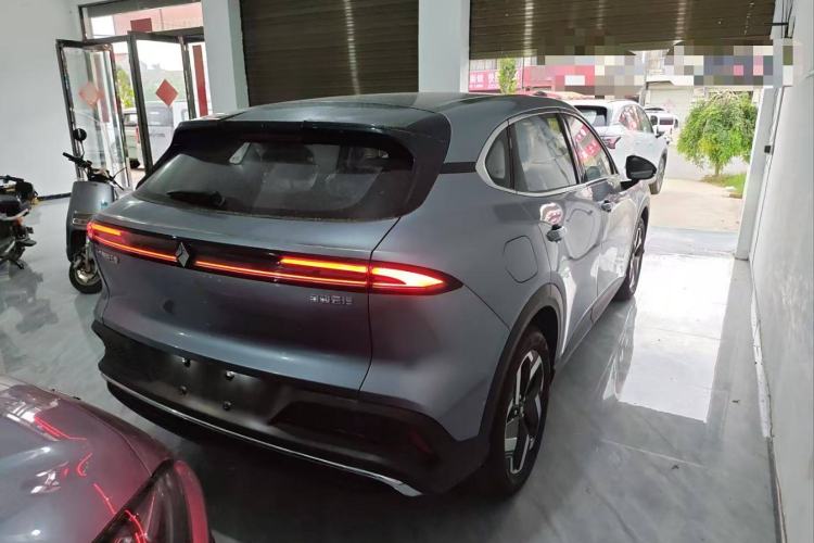 Used Baojun Yunhai 2024 140km Plug-in Hybrid Version Exterior 2