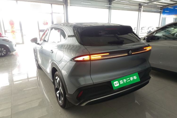 Used Baojun Yunhai 2024 140km Plug-in Hybrid Version Exterior 2
