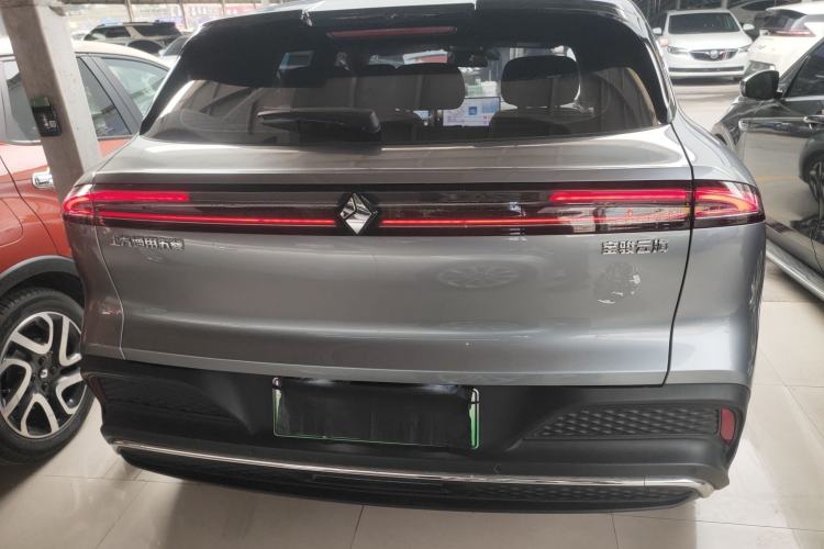 Used Baojun Yunhai 2024 140km Plug-in Hybrid Version Exterior 4