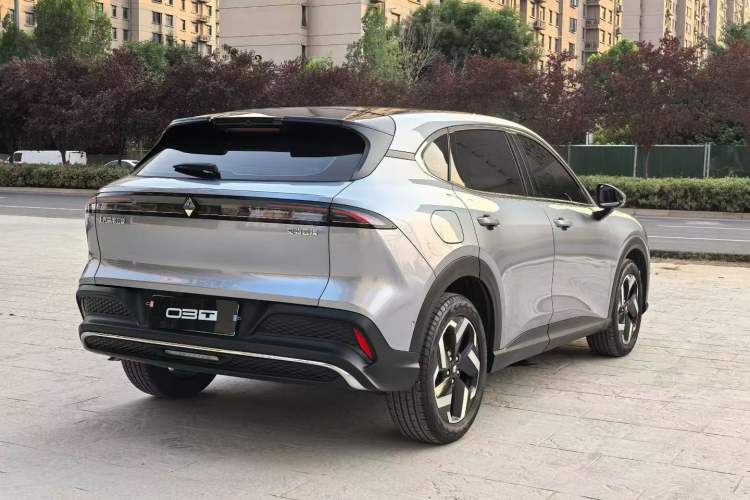 Used Baojun Yunhai 2024 140km Plug-in Hybrid Version Exterior 8