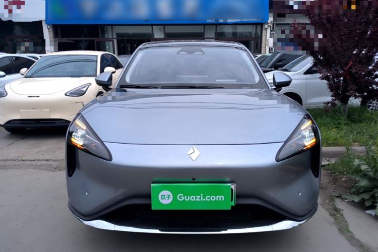 Used Baojun Yunhai 2024 500km Pure Electric Version Front