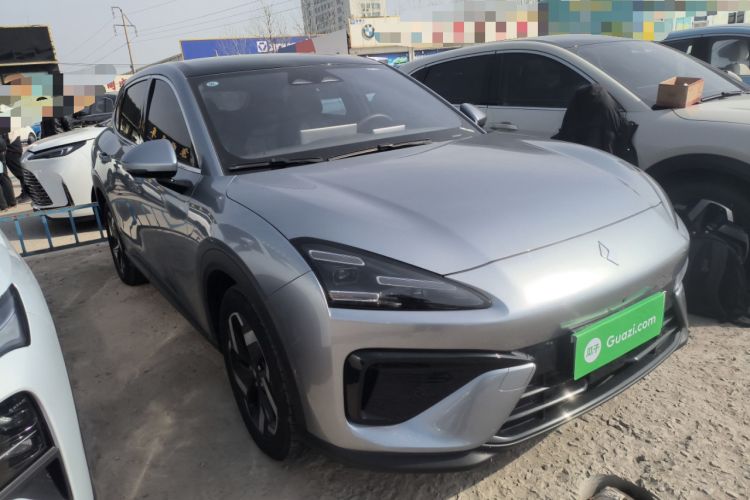 Used Baojun Yunhai 2024 140km Plug-in Hybrid Version Front Right 45 Deg