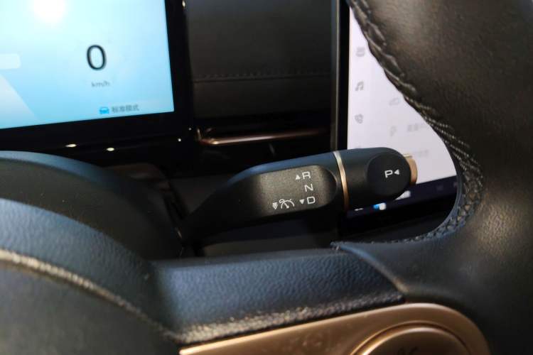 Used Baojun Yunhai 2024 600km Pure Electric Version Gear Lever
