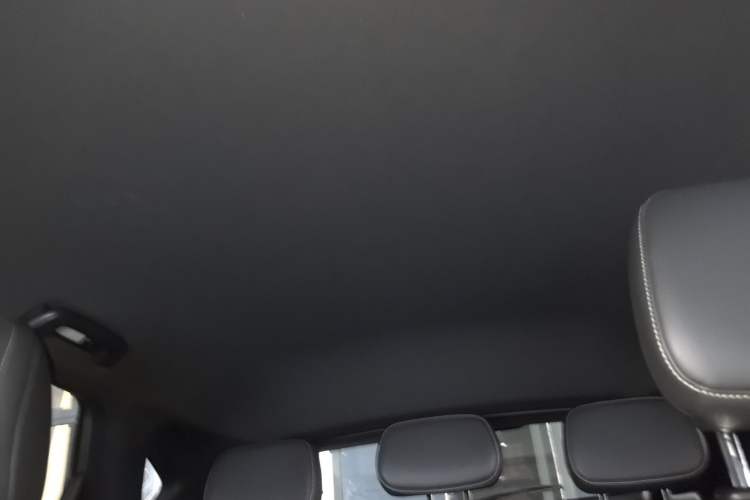 Used Baojun Yunhai 2024 140km Plug-in Hybrid Version Headliner