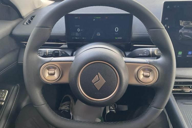 Used Baojun Yunhai 2024 500km Pure Electric Version Interior 2