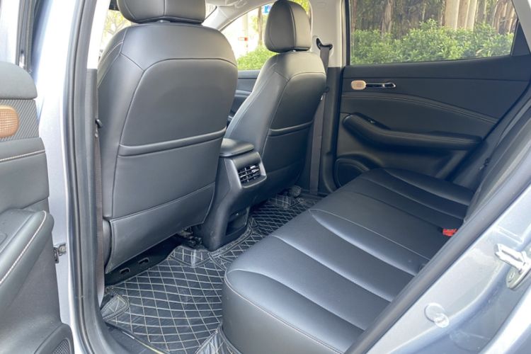 Used Baojun Yunhai 2024 600km Pure Electric Version Interior 3