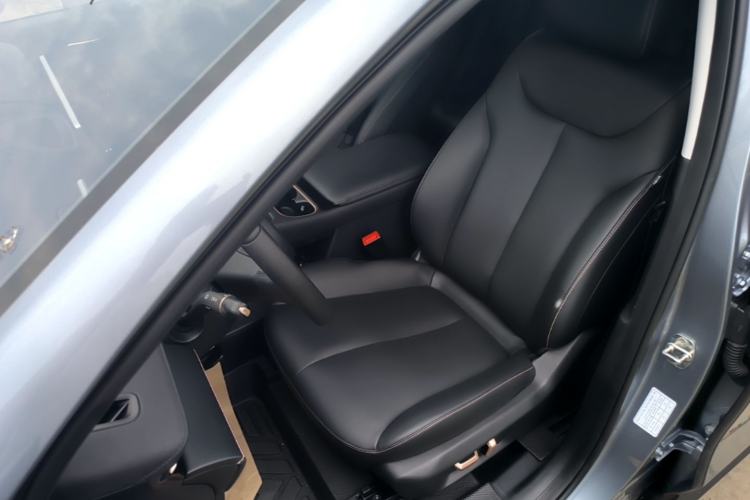 Used Baojun Yunhai 2024 500km Pure Electric Version Left Front Seat