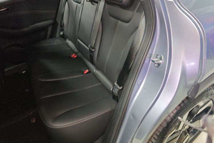 Used Baojun Yunhai 2024 140km Plug-in Hybrid Version Left Rear Seat