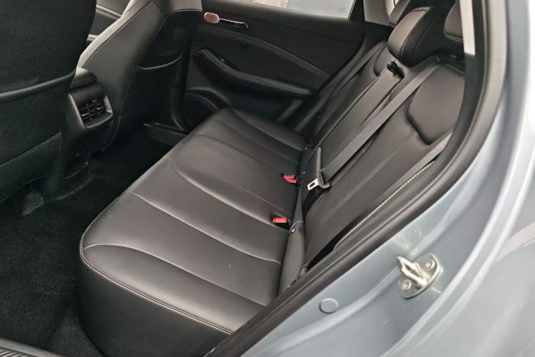 Used Baojun Yunhai 2024 600km Pure Electric Version Left Rear Seat