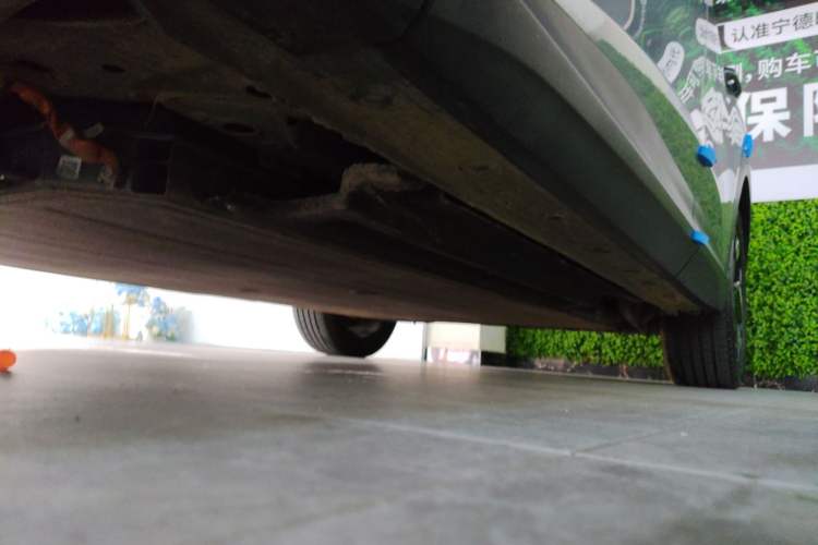 Used Baojun Yunhai 2024 600km Pure Electric Version Left Side Sill