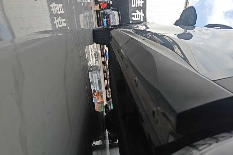 Used Baojun Yunhai 2024 600km Pure Electric Version Left Side Sill