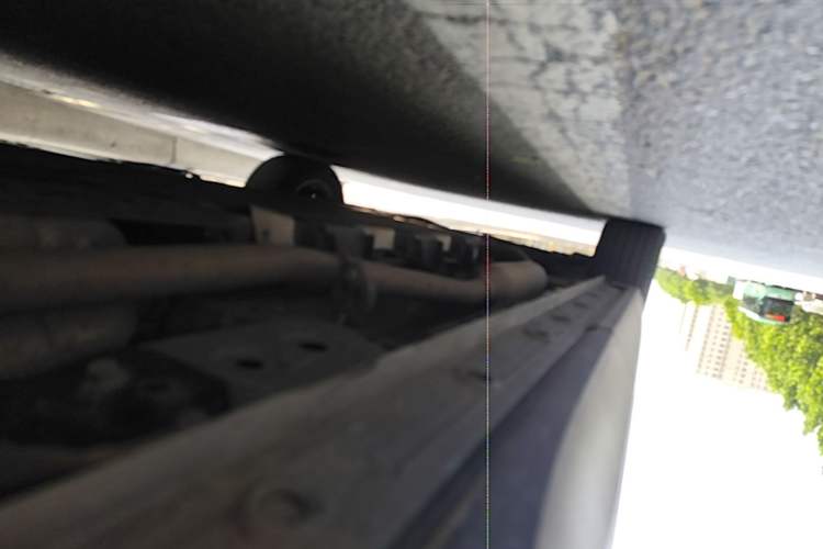 Used Baojun Yunhai 2024 140km Plug-in Hybrid Version Left Side Sill