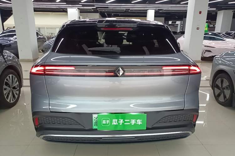 Used Baojun Yunhai 2024 600km Pure Electric Version Rear