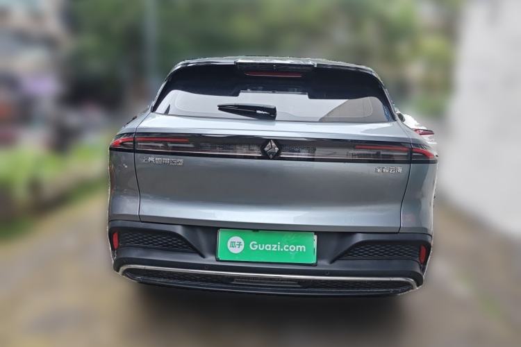 Used Baojun Yunhai 2024 140km Plug-in Hybrid Version Rear