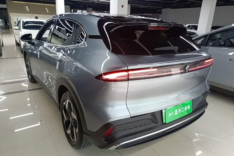 Used Baojun Yunhai 2024 600km Pure Electric Version Rear Left 45 Deg
