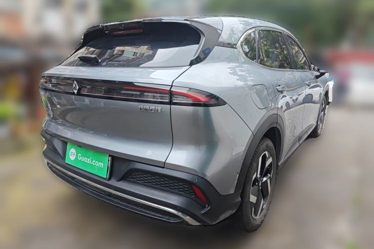 Used Baojun Yunhai 2024 140km Plug-in Hybrid Version Rear Right 45 Deg