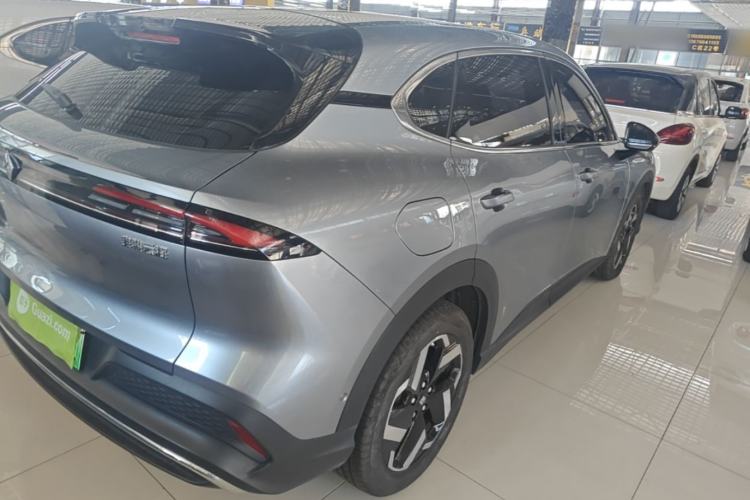 Used Baojun Yunhai 2024 140km Plug-in Hybrid Version Rear Right 45 Deg