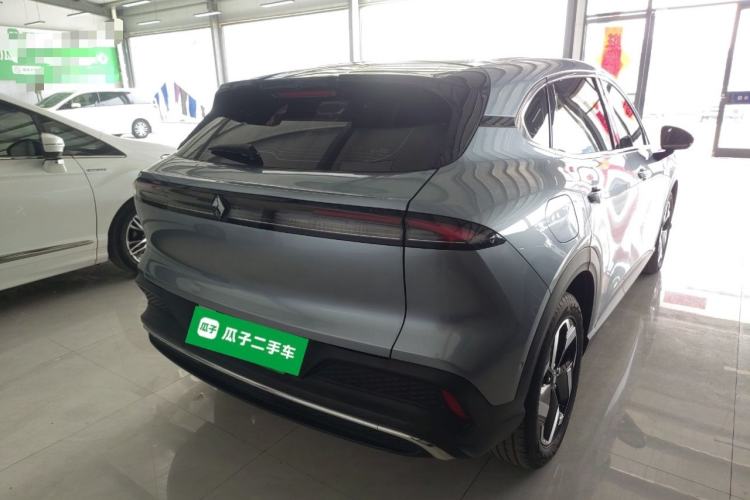 Used Baojun Yunhai 2024 140km Plug-in Hybrid Version Rear Right 45 Deg