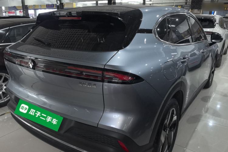 Used Baojun Yunhai 2024 140km Plug-in Hybrid Version Rear Right 45 Deg