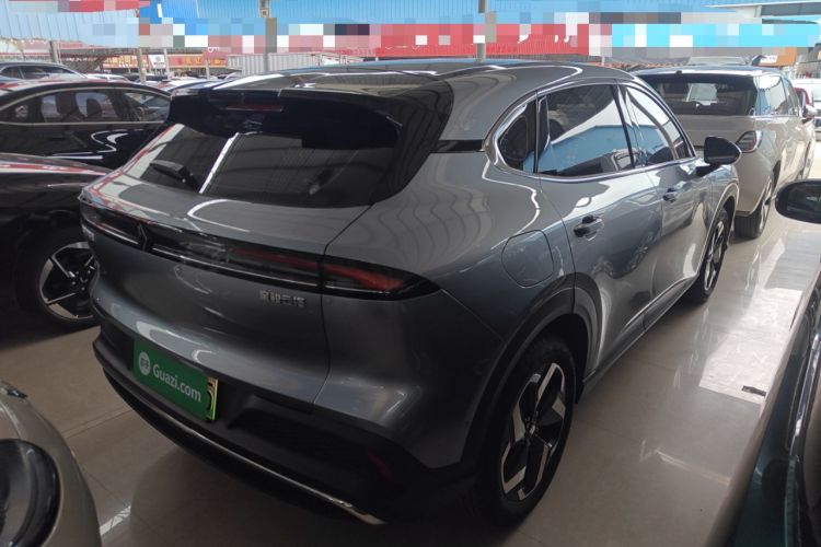Used Baojun Yunhai 2024 140km Plug-in Hybrid Version Rear Right 45 Deg