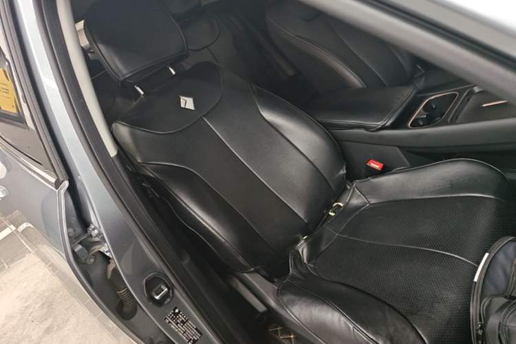 Used Baojun Yunhai 2024 500km Pure Electric Version Right Front Seat