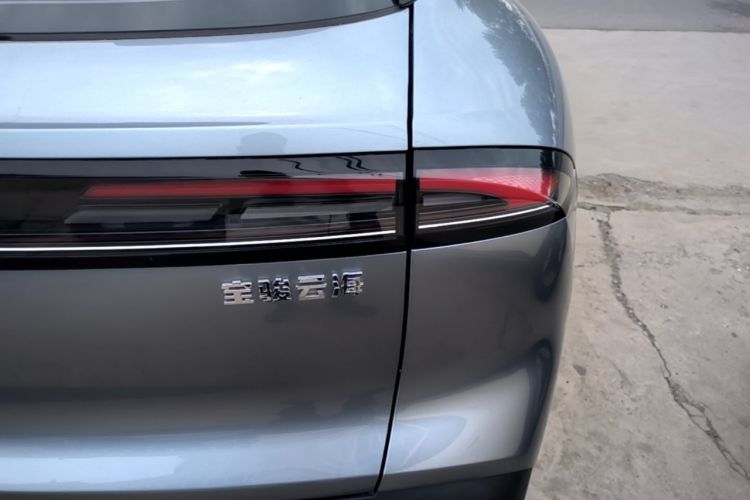 Used Baojun Yunhai 2024 500km Pure Electric Version Right Rear Taillight