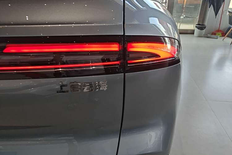 Used Baojun Yunhai 2024 600km Pure Electric Version Right Rear Taillight