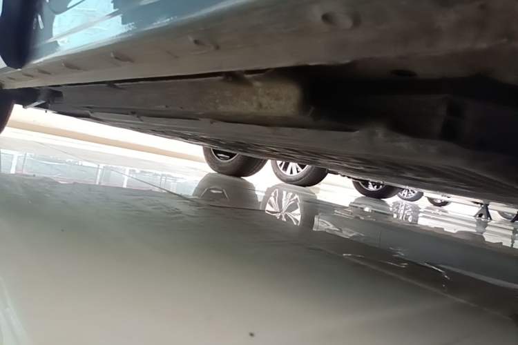 Used Baojun Yunhai 2024 600km Pure Electric Version Right Side Sill