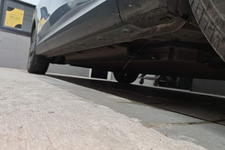 Used Baojun Yunhai 2024 500km Pure Electric Version Right Side Sill