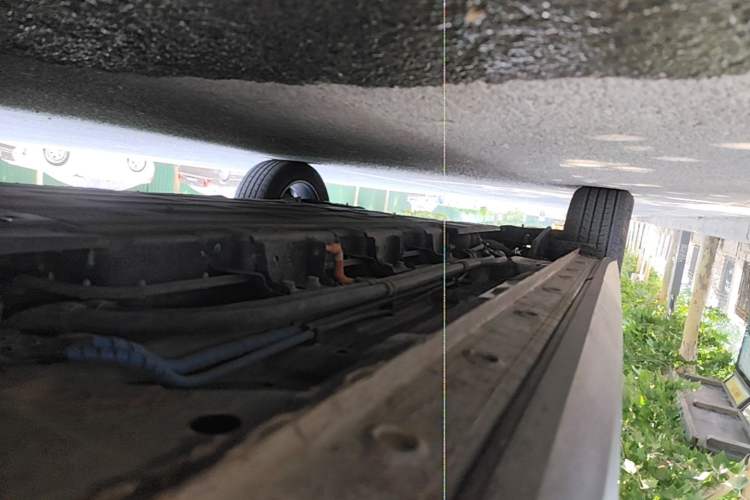 Used Baojun Yunhai 2024 140km Plug-in Hybrid Version Right Side Sill