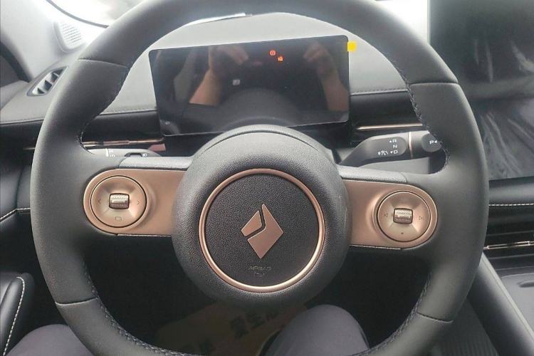Used Baojun Yunhai 2024 140km Plug-in Hybrid Version Steering Wheel