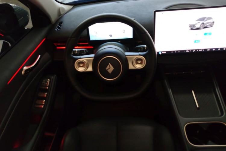 Used Baojun Yunhai 2024 600km Pure Electric Version Steering Wheel