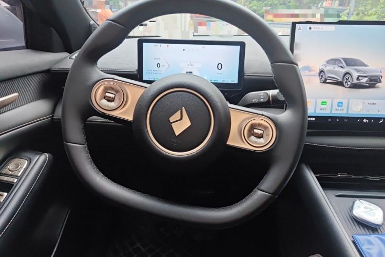 Used Baojun Yunhai 2024 140km Plug-in Hybrid Version Steering Wheel