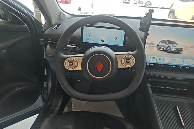 Used Baojun Yunhai 2024 600km Pure Electric Version Steering Wheel