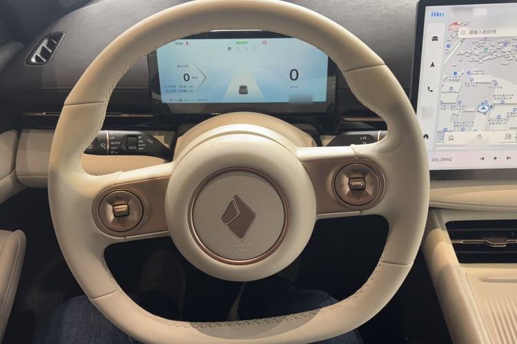Used Baojun Yunhai 2024 600km Pure Electric Version Steering Wheel