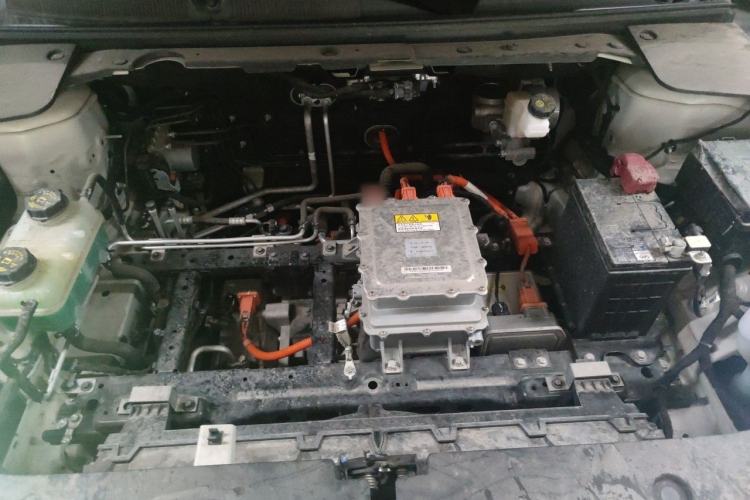 Used Baojun Yunhai 2024 500km Pure Electric Version Engine Bay