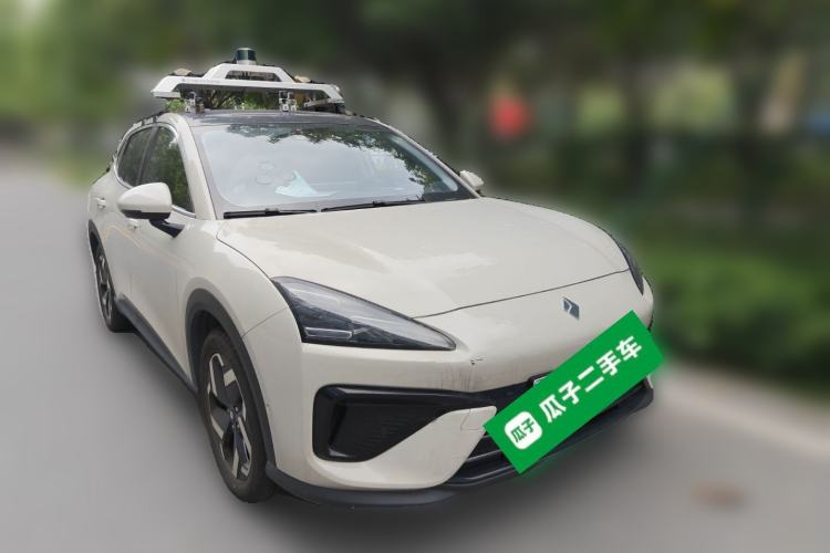 Used Baojun Yunhai 2024 140km Plug-in Hybrid Version Front Right 45 Deg