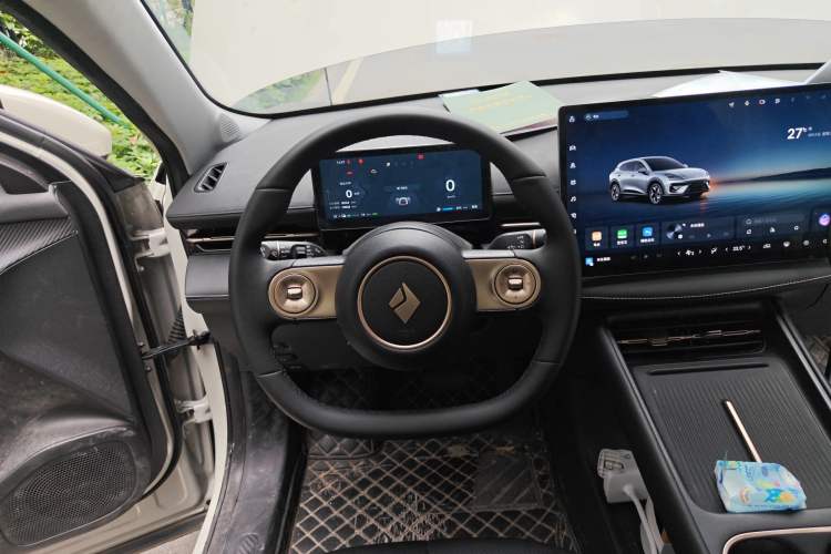 Used Baojun Yunhai 2024 140km Plug-in Hybrid Version Steering Wheel