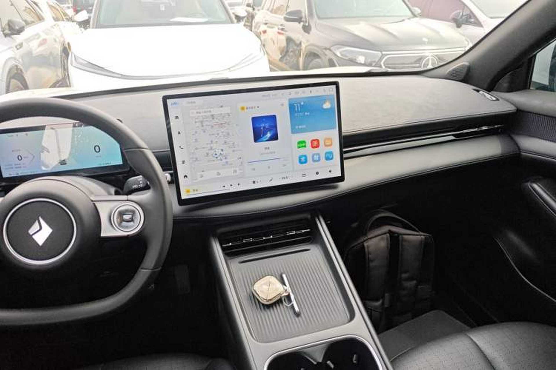 Used Baojun Yunhai 2024 600km Pure Electric Version Audio And AC Panel