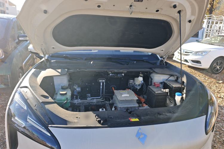 Used Baojun Yunhai 2024 600km Pure Electric Version Engine Bay